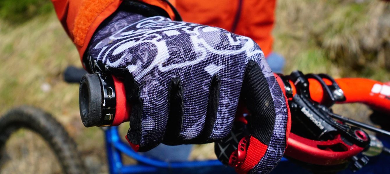 4 verschiedene Handschuhe im Vergleich!